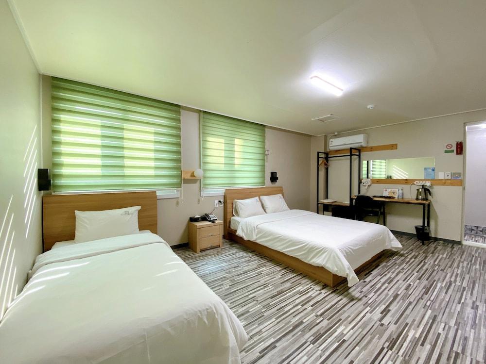Stay Pohang Hotel Esterno foto