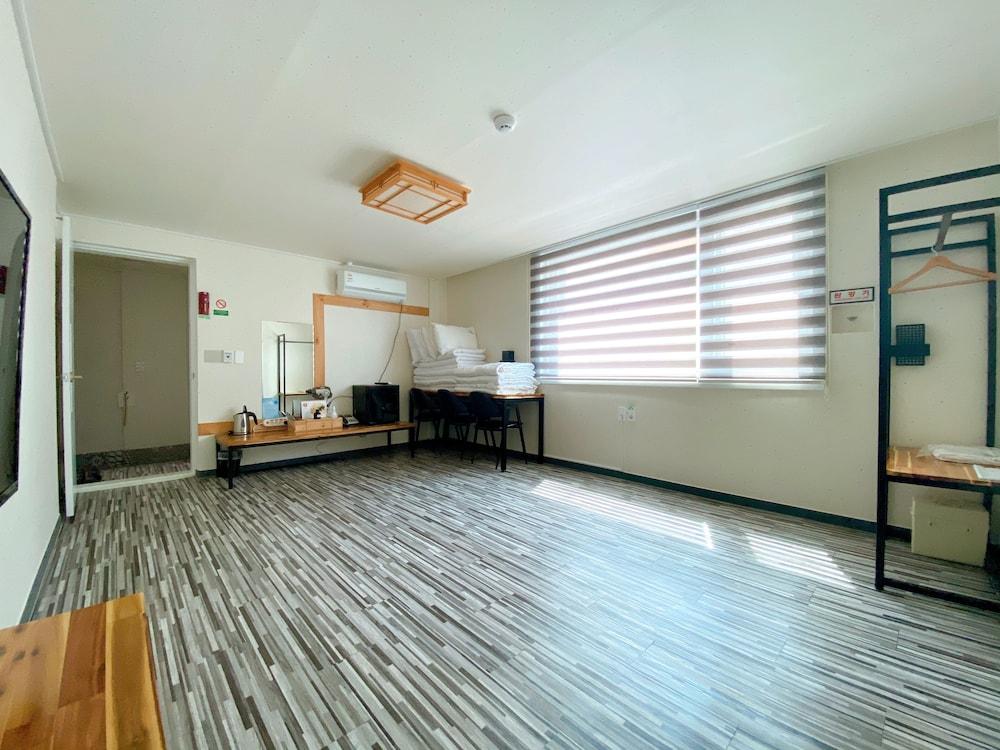 Stay Pohang Hotel Esterno foto